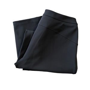 Woman’s black trousers LuLu Lemon size 8